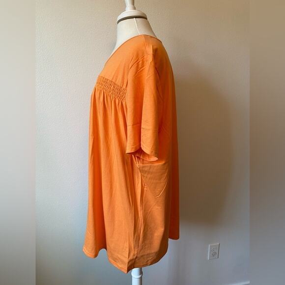 Anthony Richards NWOT Short Sleeve Tunic With Smocking in Melon Size 3X 24/26 - Picture 4 of 7